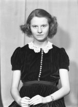 Anne Cover Barton, 1940